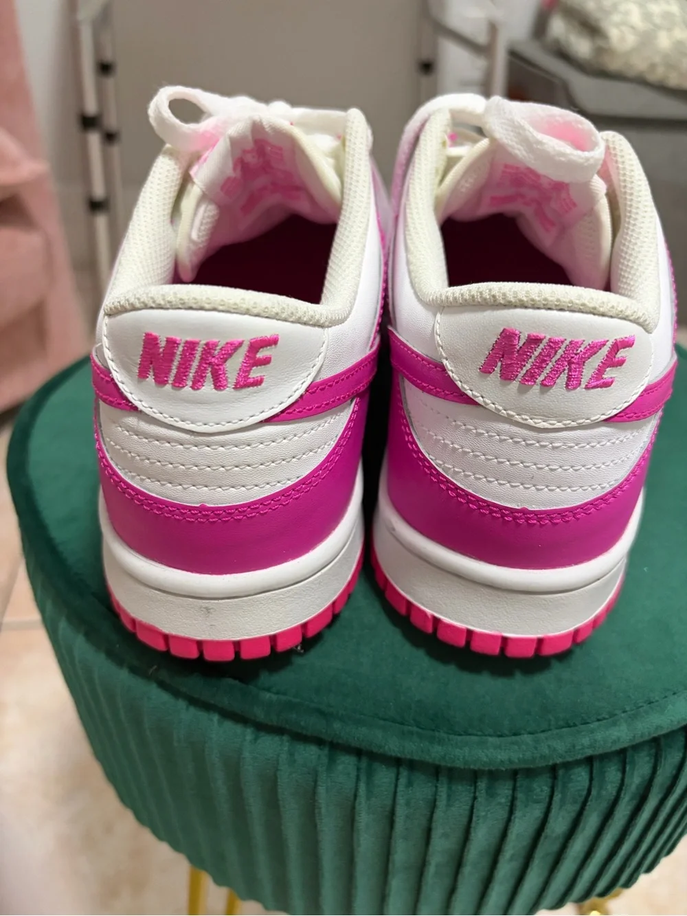 Nike Dunk Hot Pink